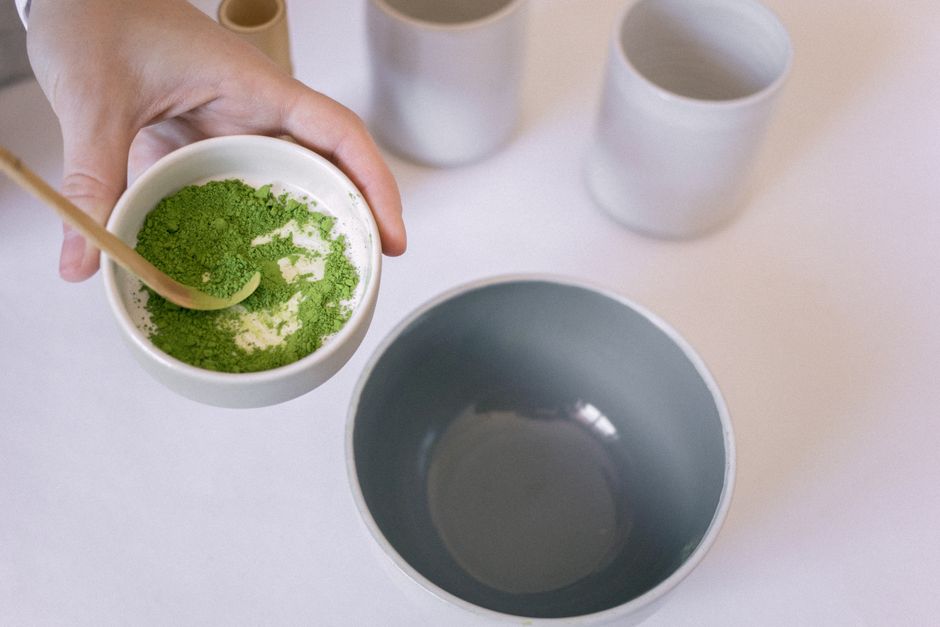 Poudres ayurvédiques : comment les utiliser sans se tromper
